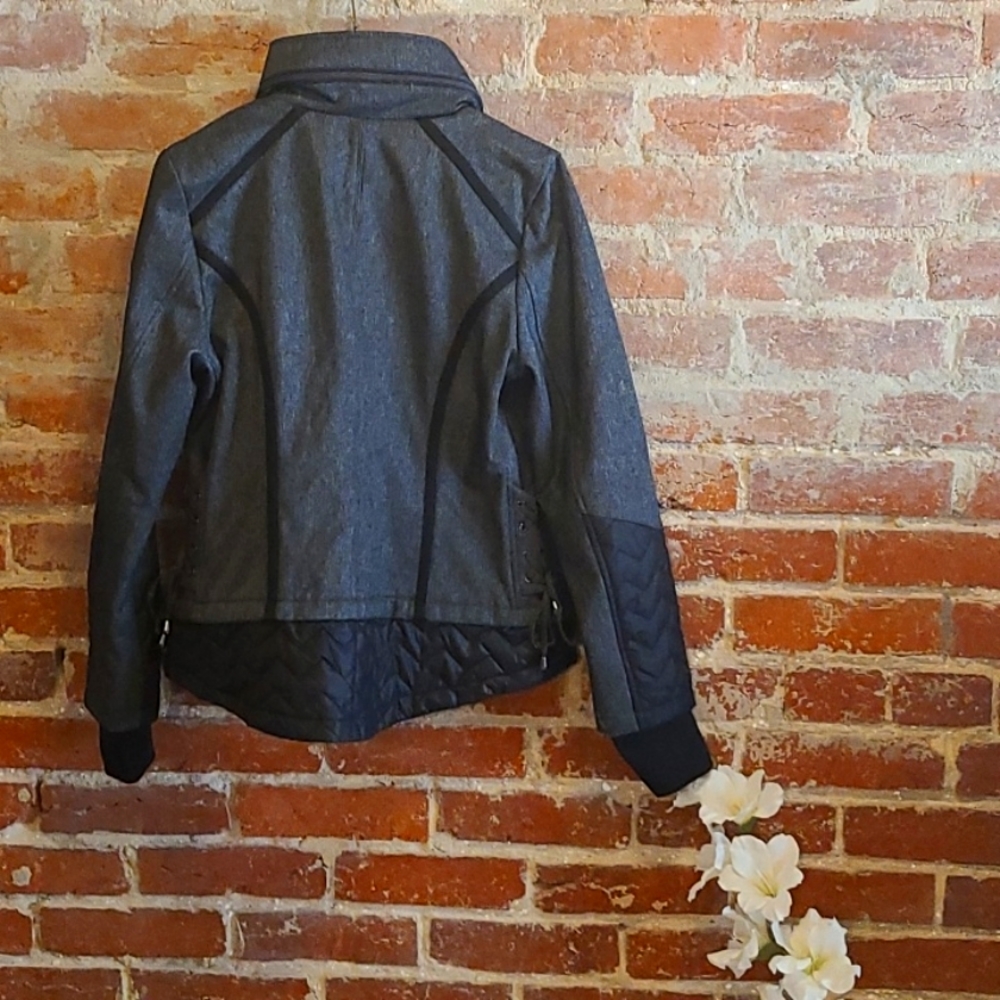 Guess Jacket - Picture 2 of 7